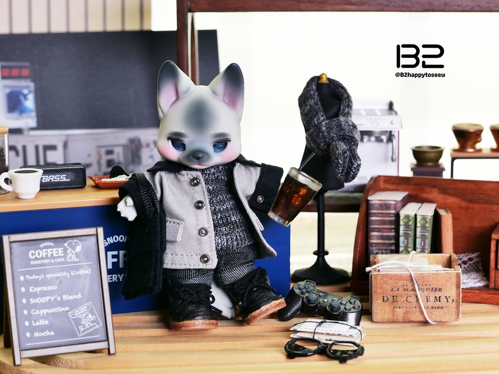 KUMUKUKU クムククワークジャケット・モダングレー&ブラウン衣装