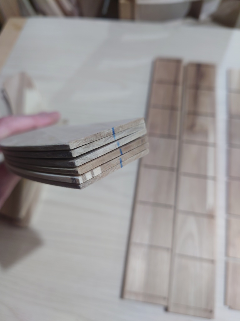 【受注生産】1/6 円形本棚(組立キット)