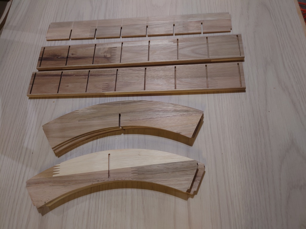 【受注生産】1/6 円形本棚(組立キット)