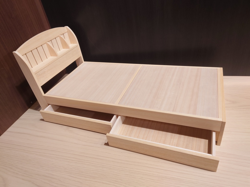 ドール家具 1/4 ベッドフレーム