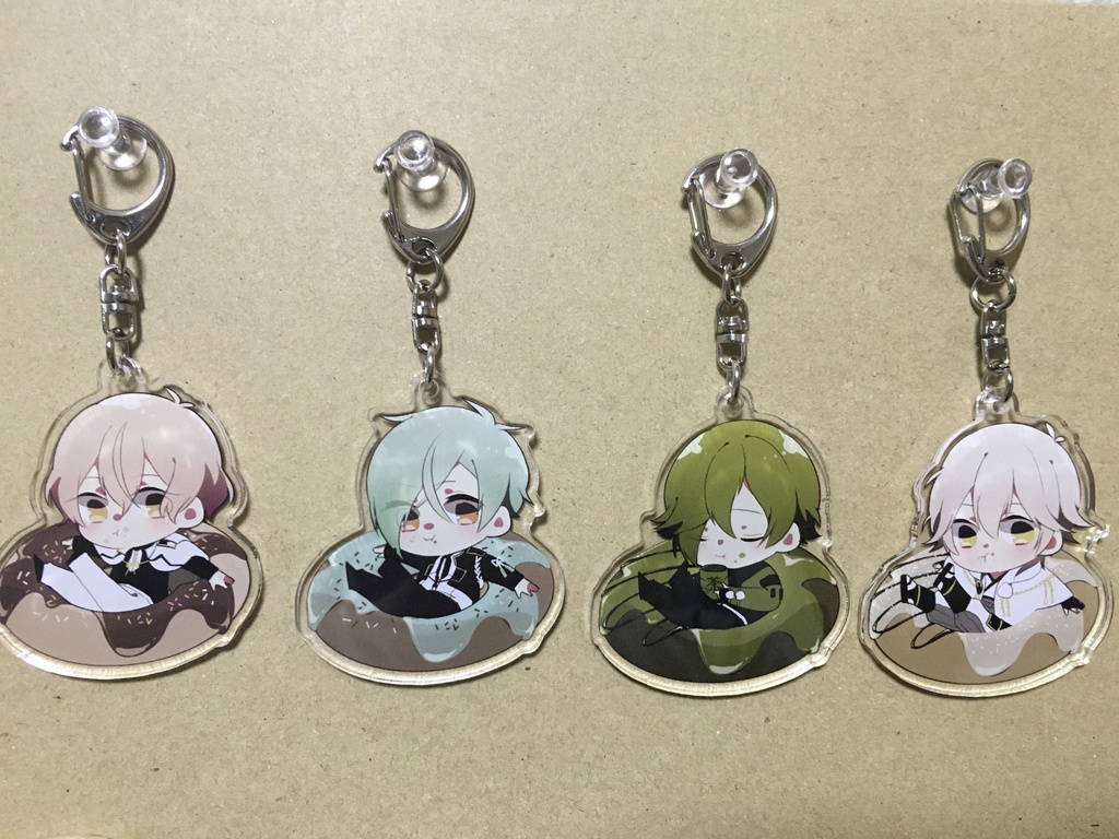 ドーナツ🍩アクリルキーホルダー