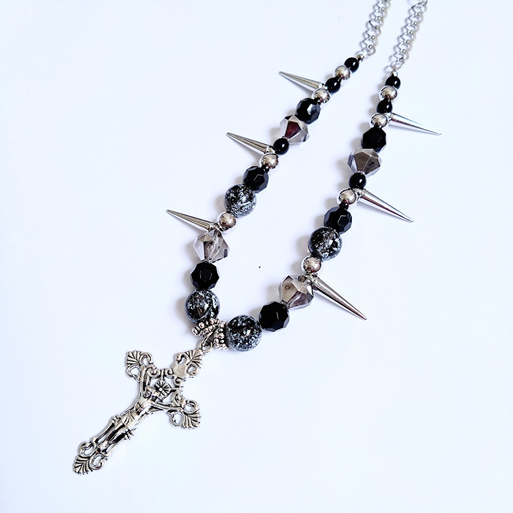 クロススパイクネックレス