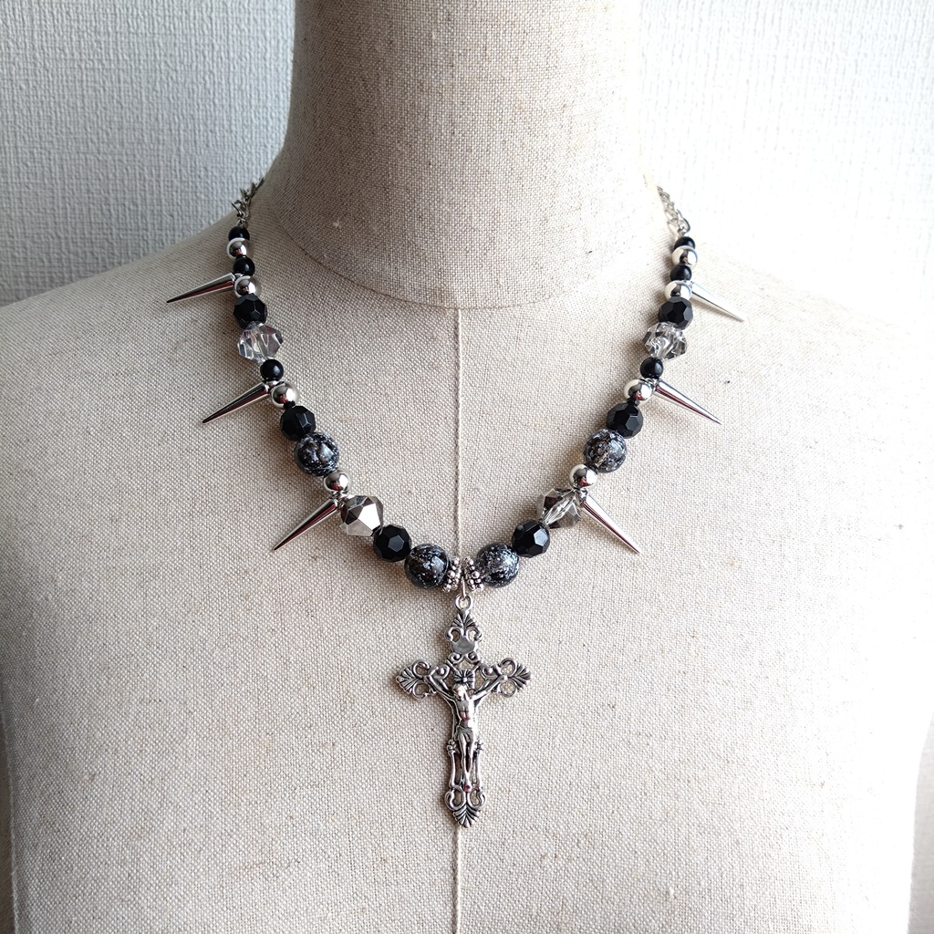 クロススパイクネックレス 