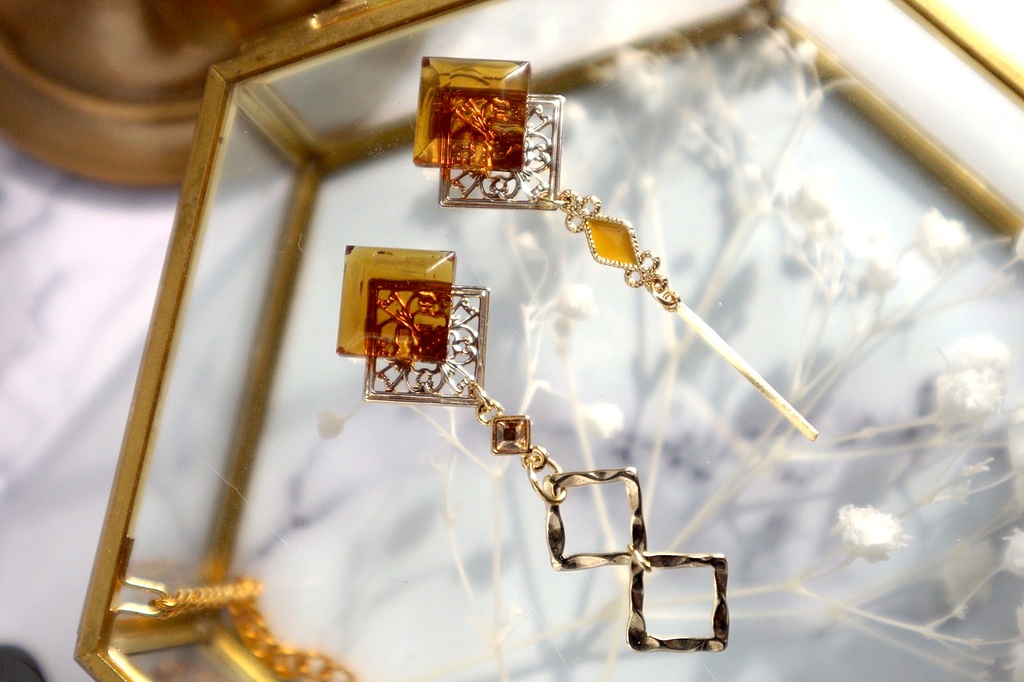 【イヤリング／ピアス】