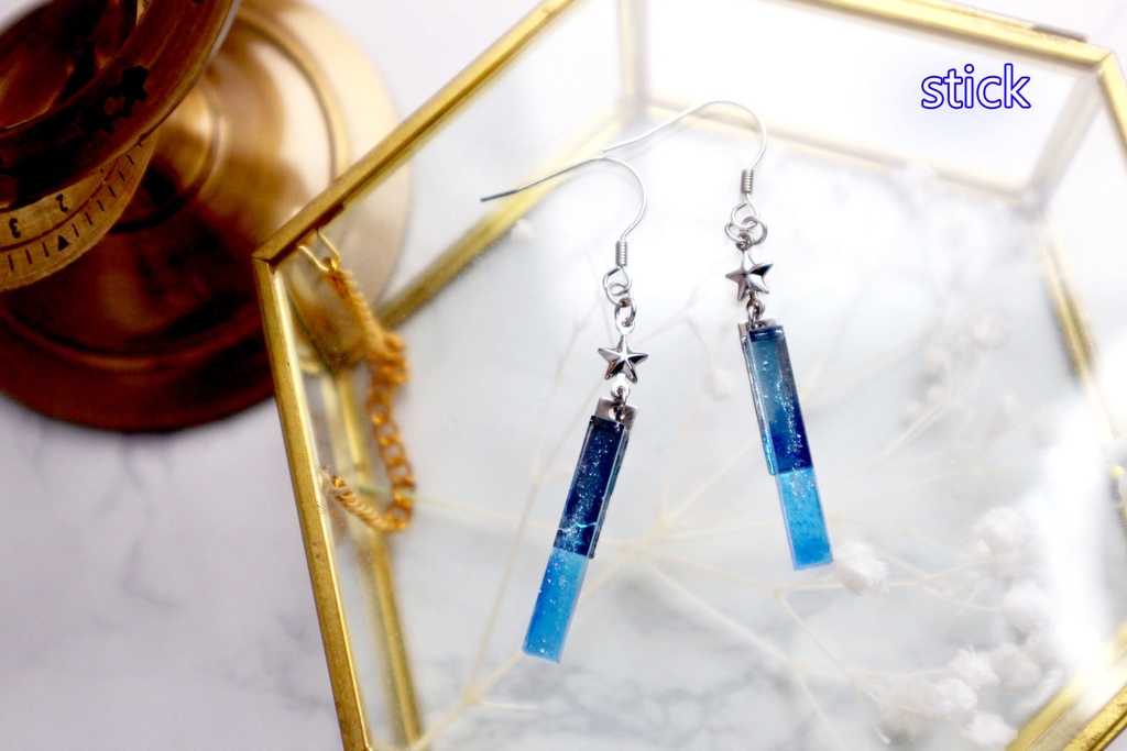 【ピアス／イヤリング】夜空の耳飾り