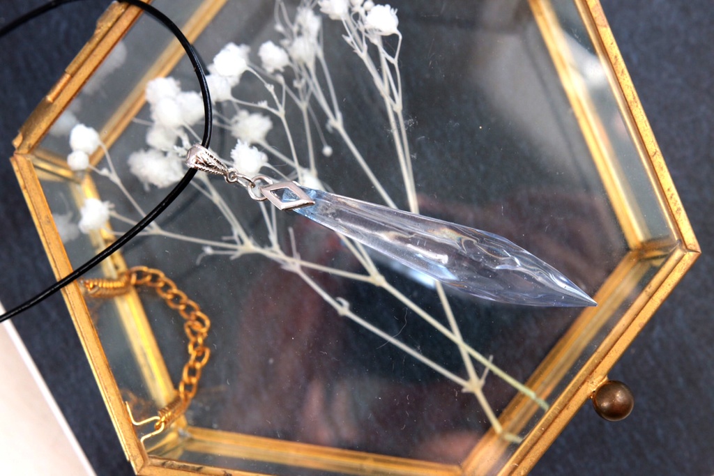 【ネックレス】氷石　リオセスリイメージ