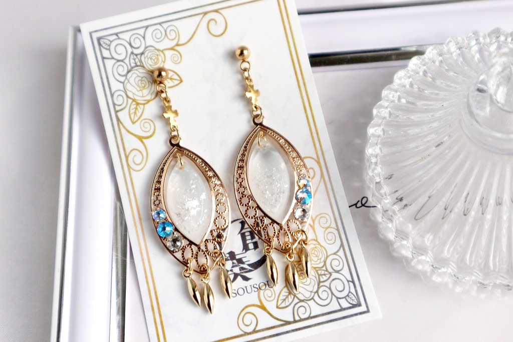 【ピアス】brilliant chandeliers black and white