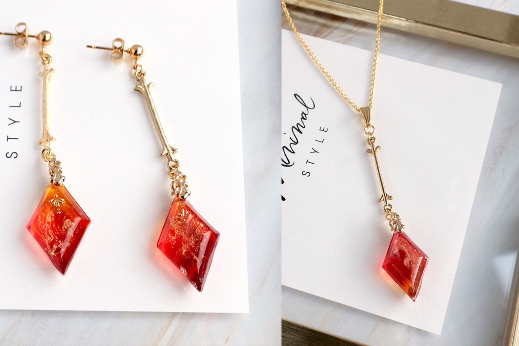 【ピアス／ネックレス】rhombus stone　マーヴィカ