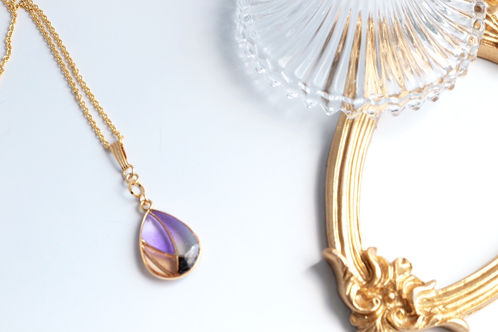 【ネックレス】ステンドグラス風 セノ・ティナリ