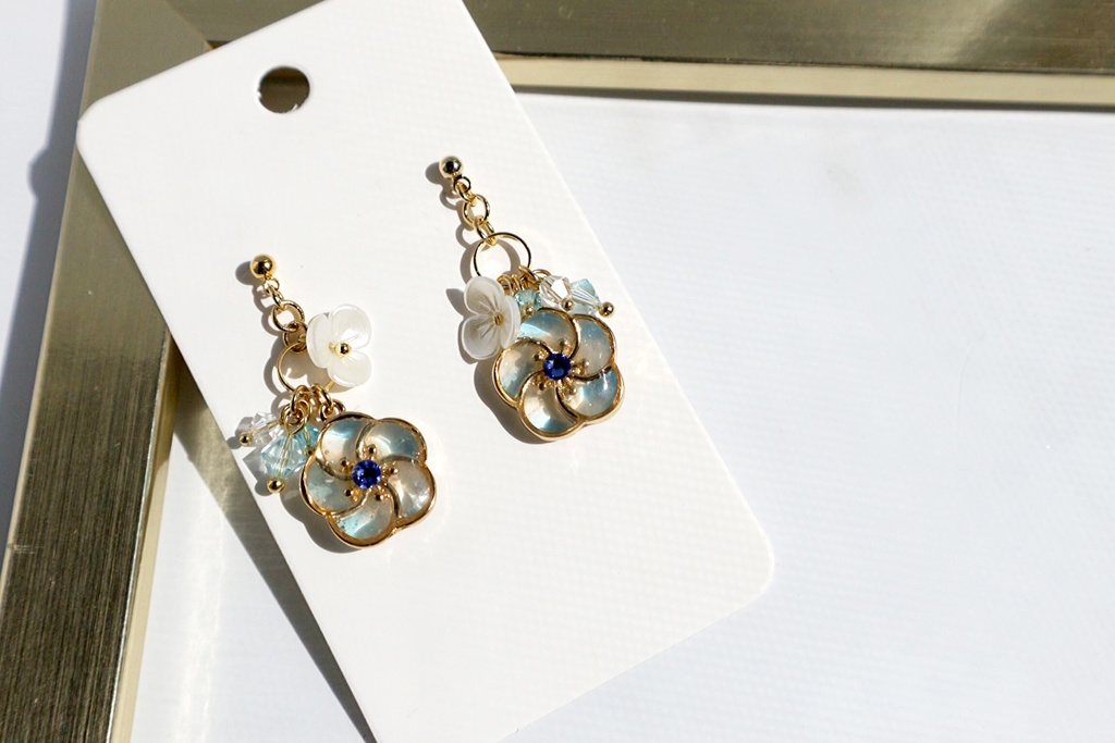 【ピアス／イヤリング】蒼の華