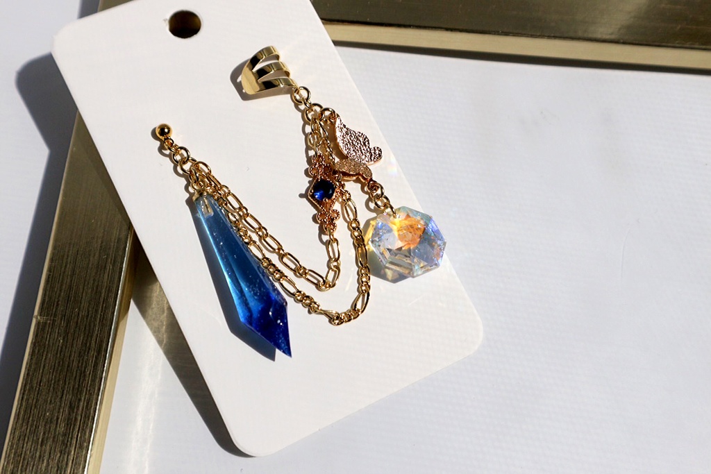 ★【イヤーカフ＆ピアス】ao