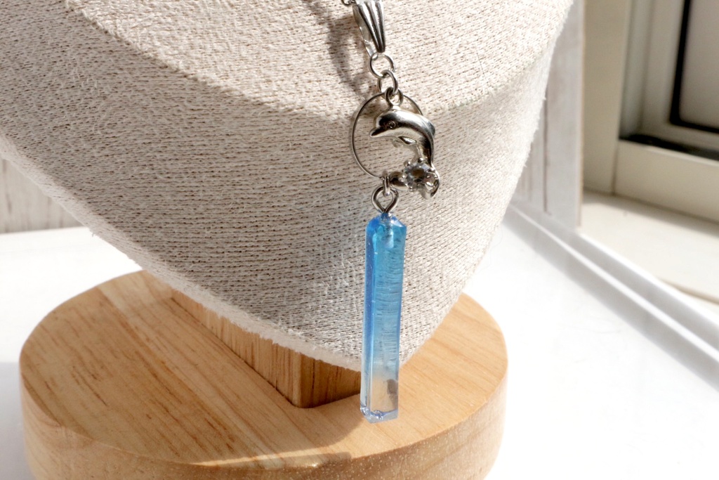 【ネックレス】dolphin