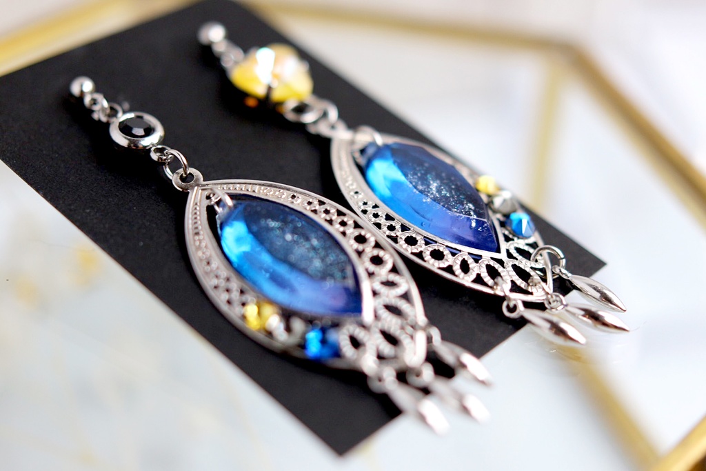 【ピアス】brilliant chandeliers　Flins