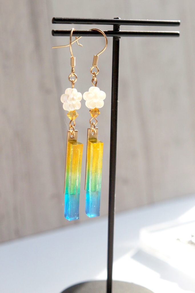 【ピアス】vivid stick