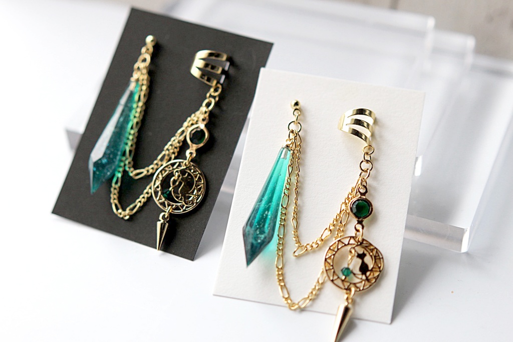 【イヤーカフ＆ピアス】ネフェル