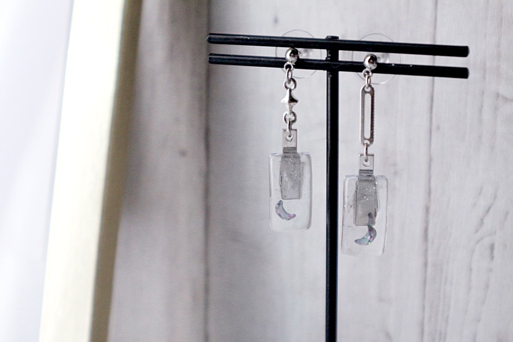 【ピアス】Luna Glass