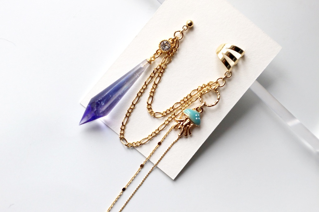 【イヤーカフ＆ピアス】鳴潮イメージアクセサリー　カンタレラ