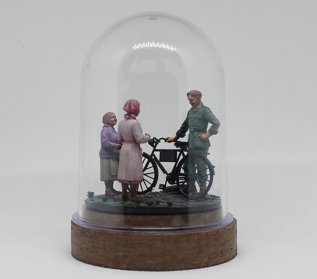 1/35 & 1/48 戦時中の女性二人組 3Dデータ(STL) / Two WWII Era Civilian Women Digital Figures (STL)