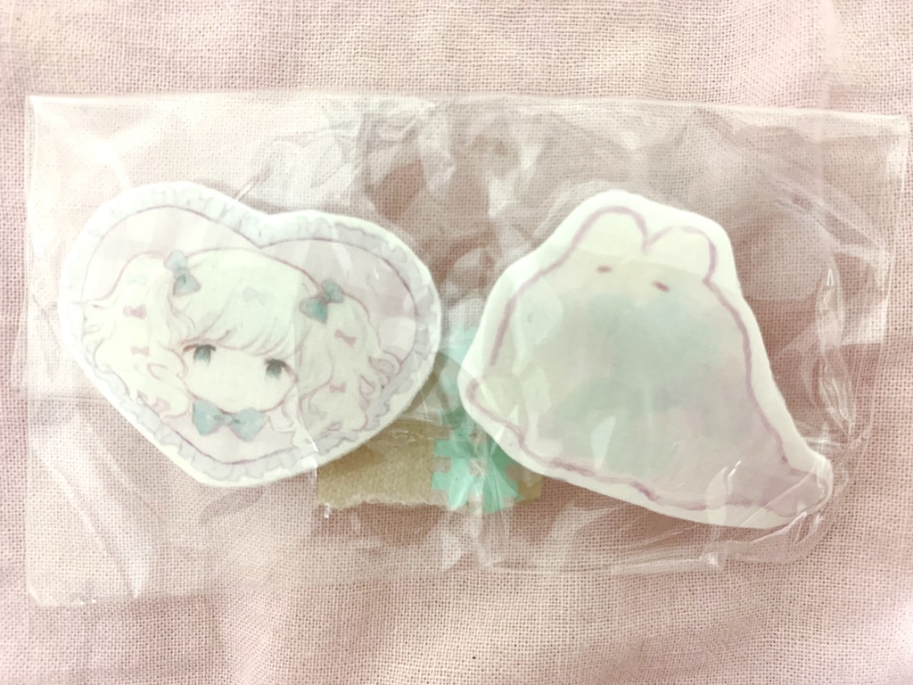 ミニ女の子＋にんげんいかフェルトバッジ
