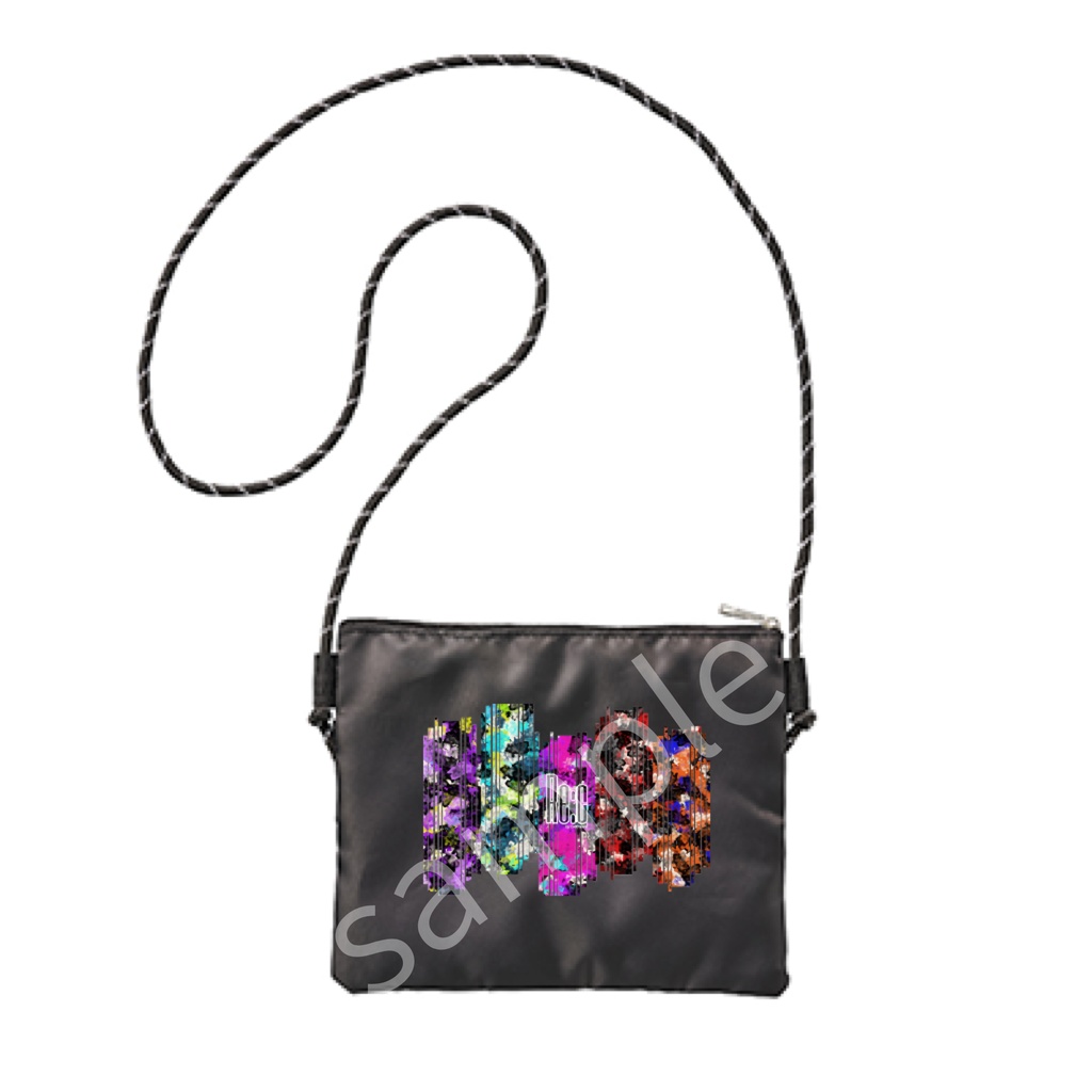 メッシュポケットサコッシュ