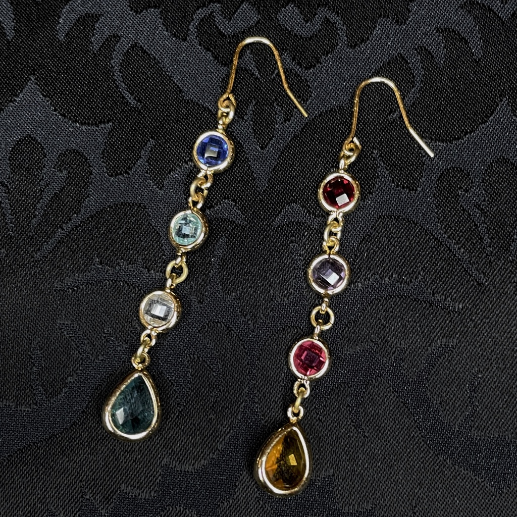 RAINBOW DROPS PIERCE