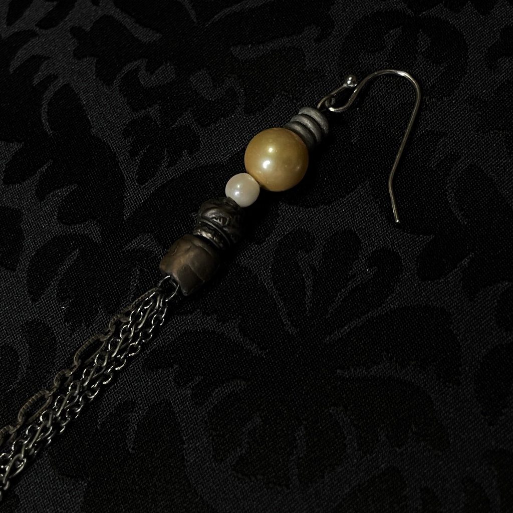 PIRATE'S AMULET PIERCE