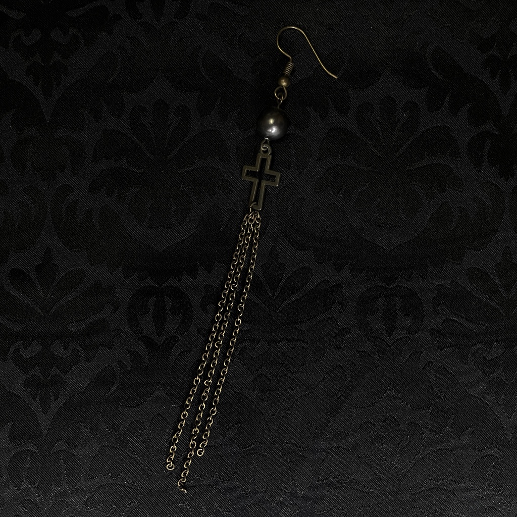CEMETERY DREAM PIERCE Ⅱ