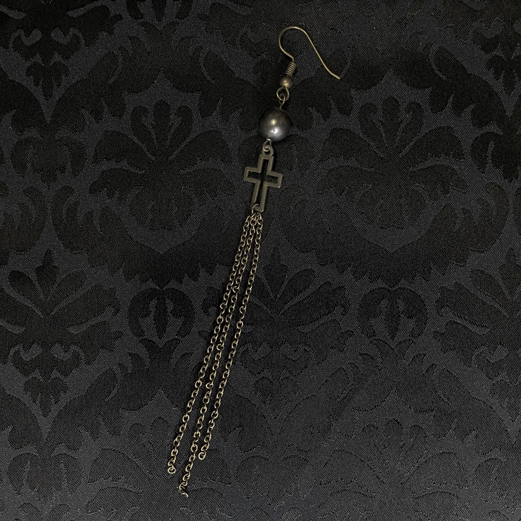 CEMETERY DREAM PIERCE Ⅱ