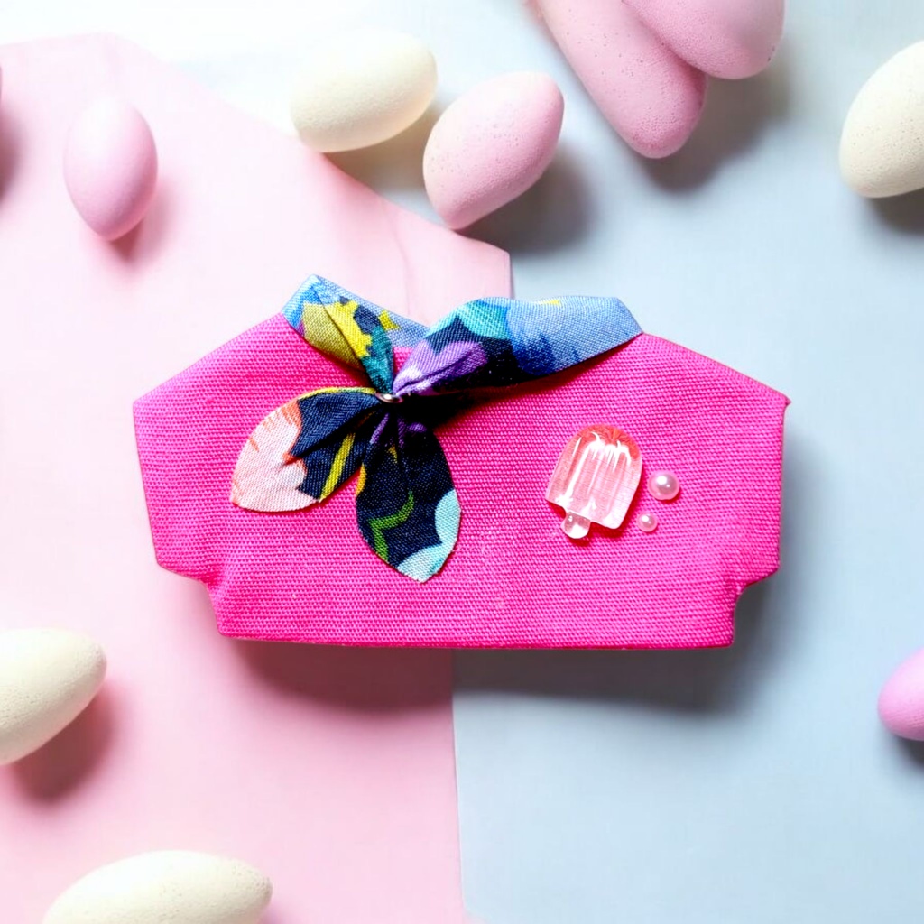 Colorful icecream -pink-