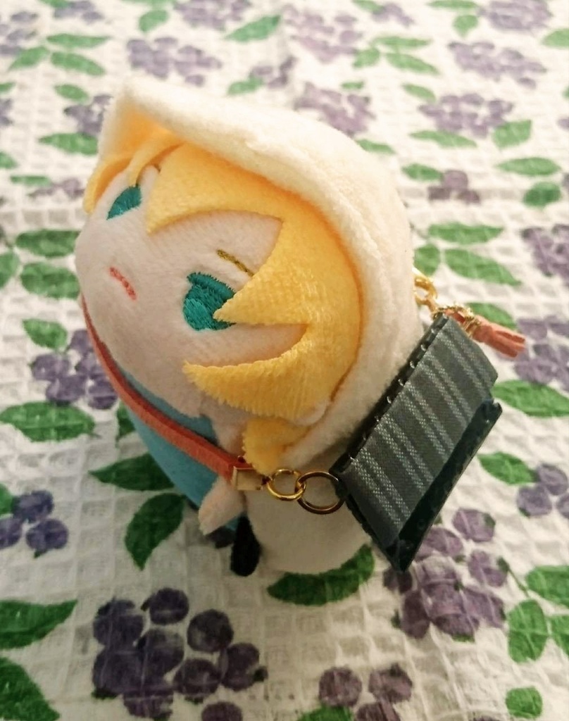 お出かけバッグ黒色 どんぐり鈴付き