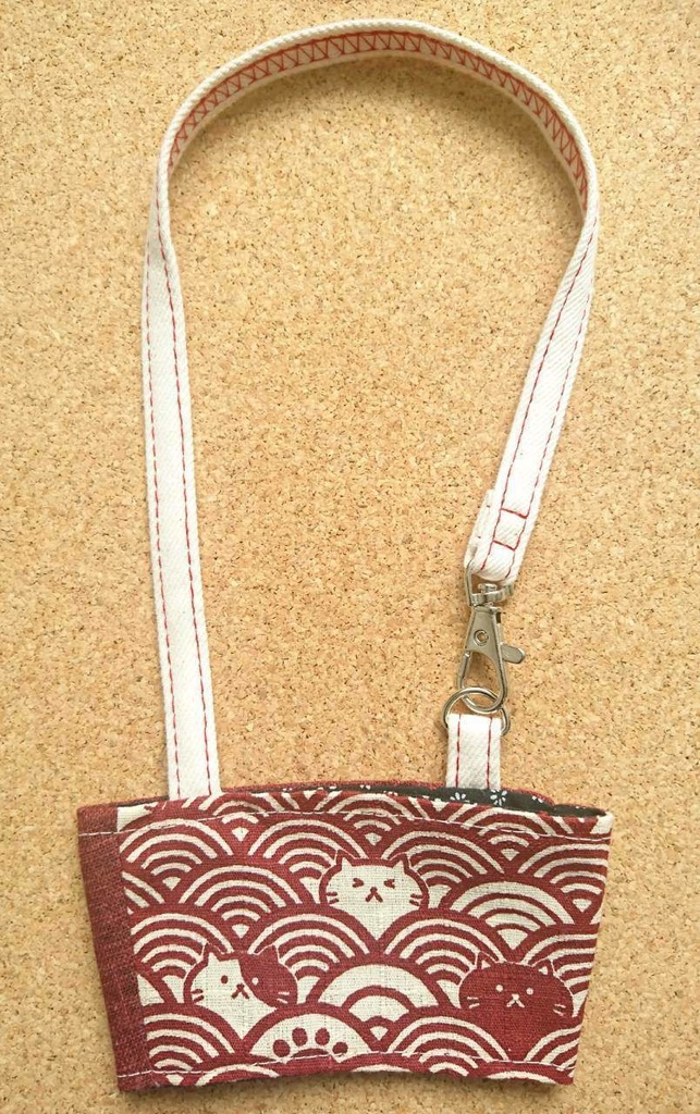 カップホルダー 猫柄 赤白