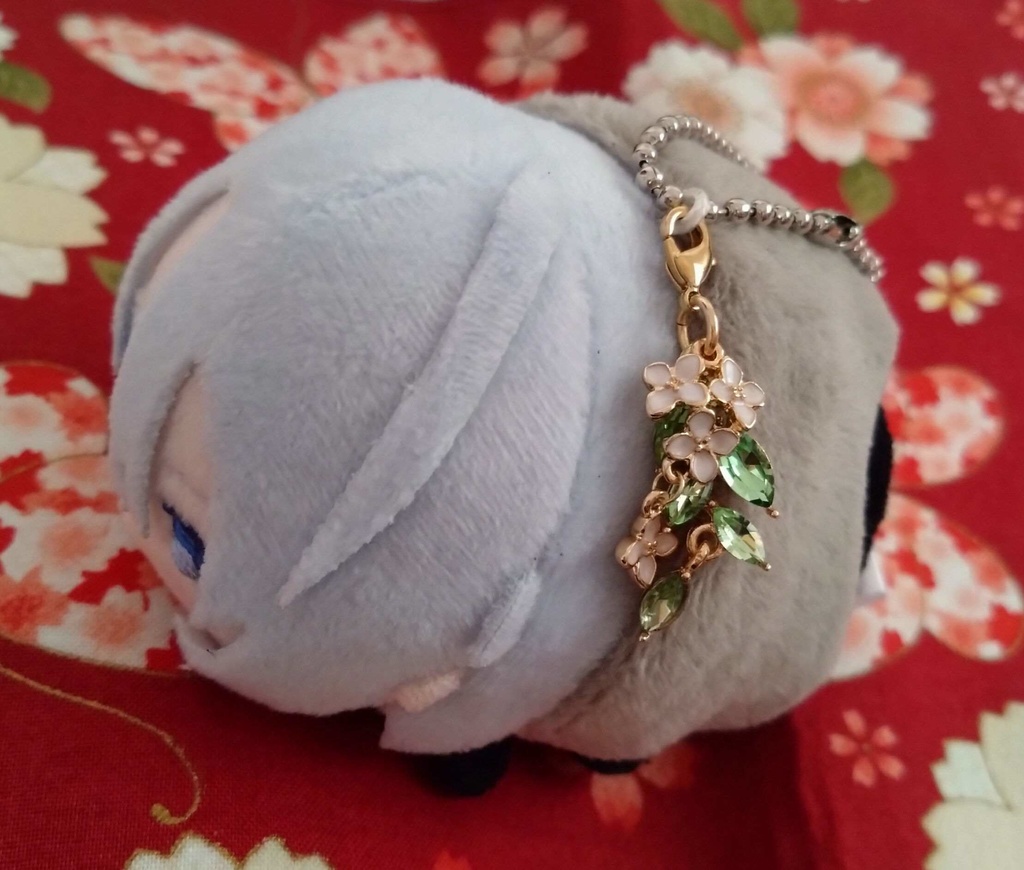 銀木犀と葉っぱのチャーム