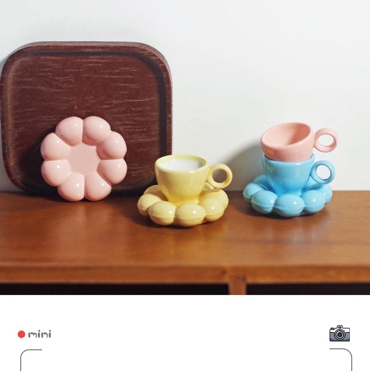 ミニチュアシーン ドールハウス用アクセサリー クリエイティブシェイプ ミニチュアコーヒーカップ フラワーソーサー オーナメント おもちゃ モデル