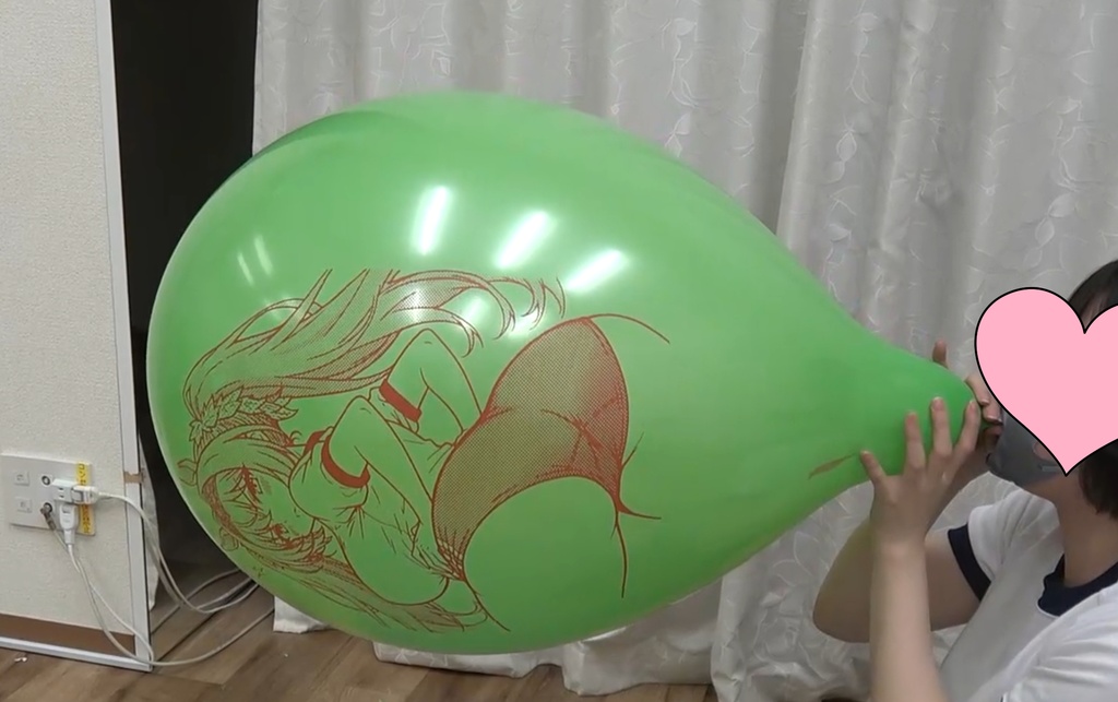 ブルマさんの風船割り
