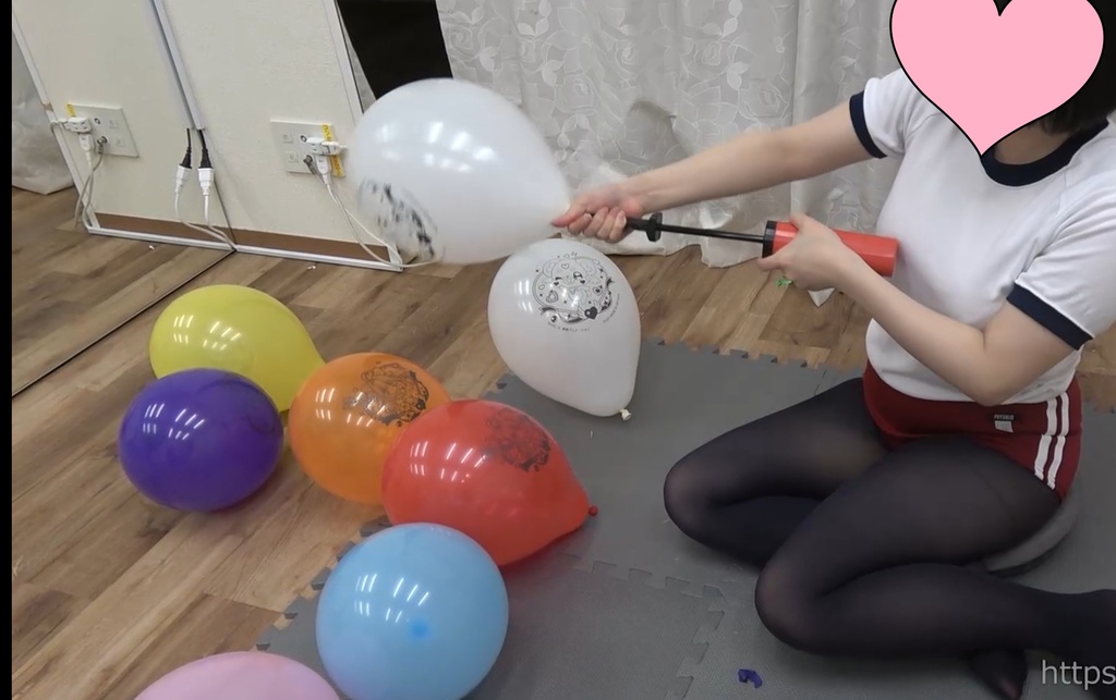 ブルマさんの風船割り