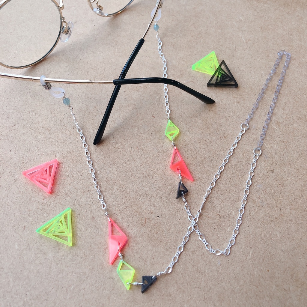 眼鏡チェーン プロメア フレアイメージ