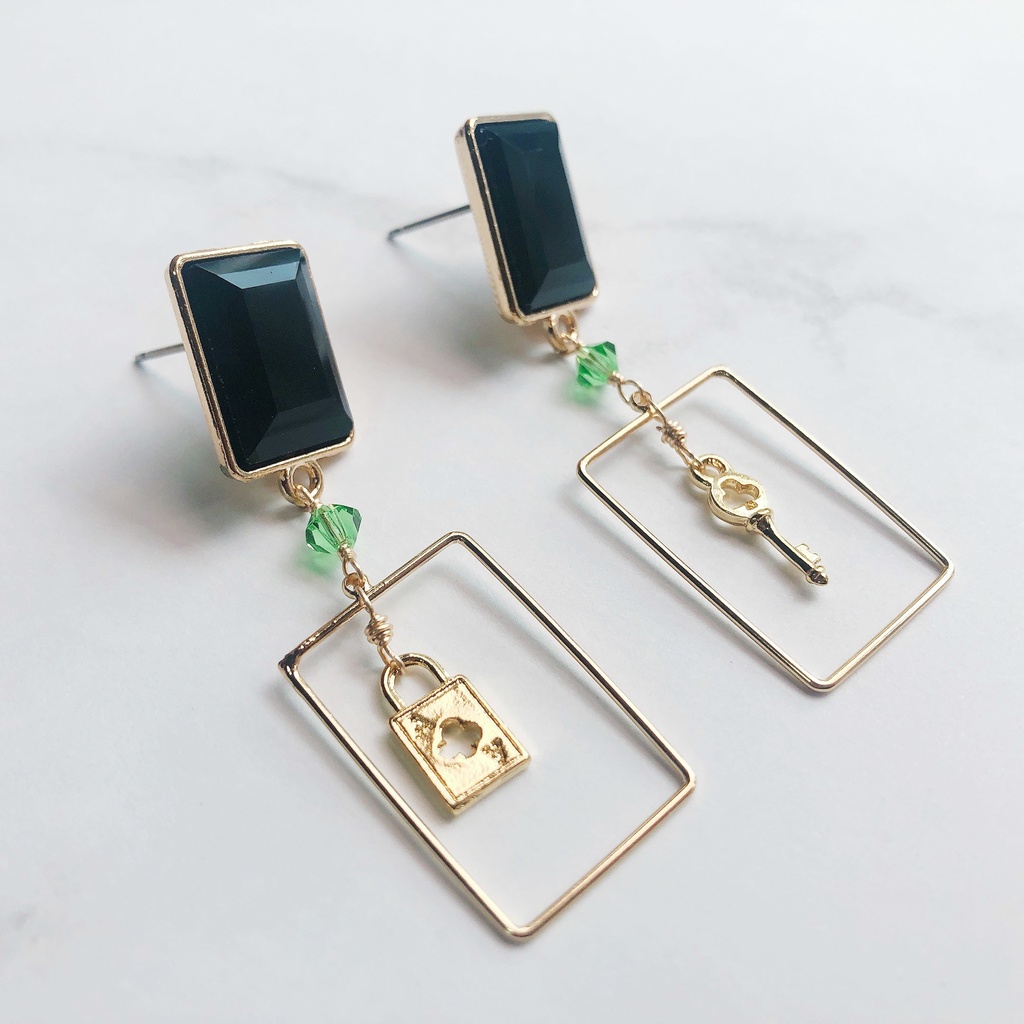 【SALE】トレイクローバー マジカルキー イヤリング/ピアス