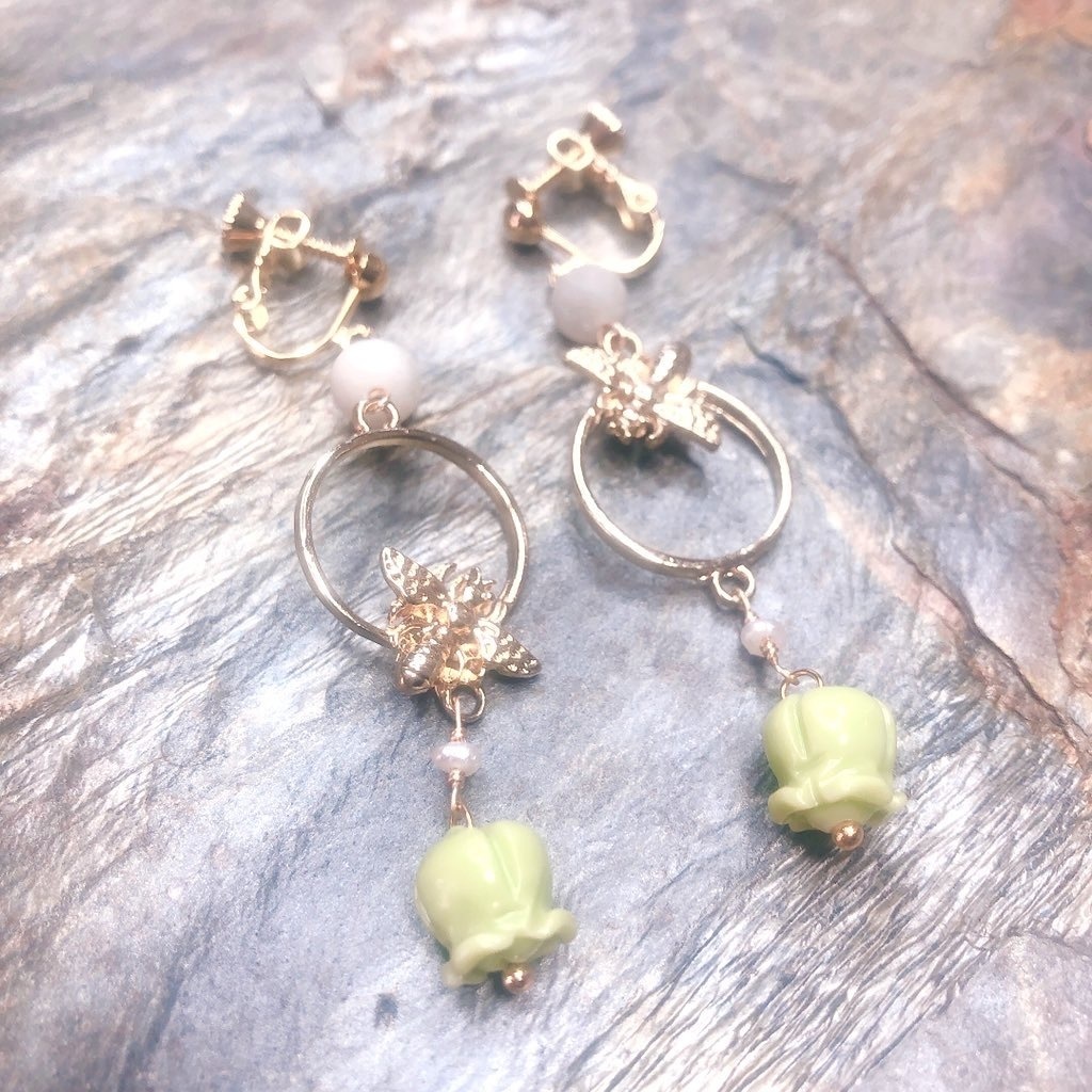【SALE】フェアリーガラ 蜜蜂と鈴蘭 ピアス/イヤリング
