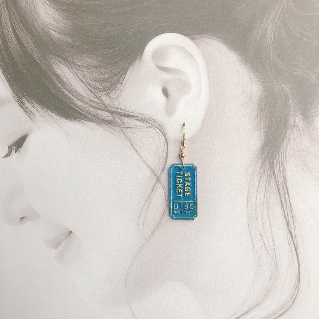 チケットL 4色 イヤリング/ピアス