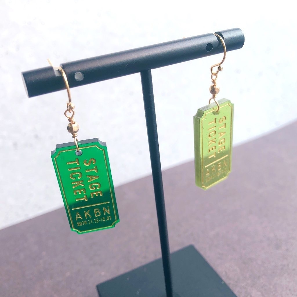 チケットL 4色 イヤリング/ピアス