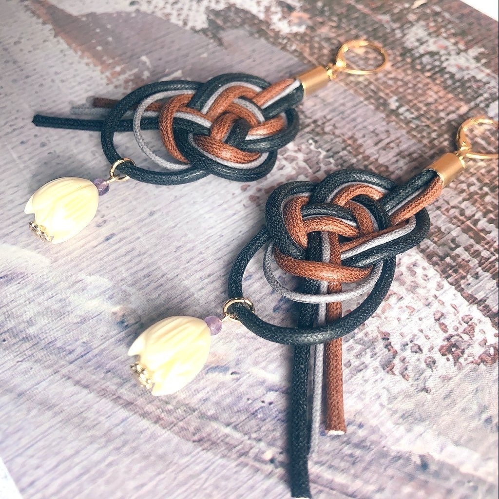 夢野幻太郎 すずらん通り ピアス/イヤリング