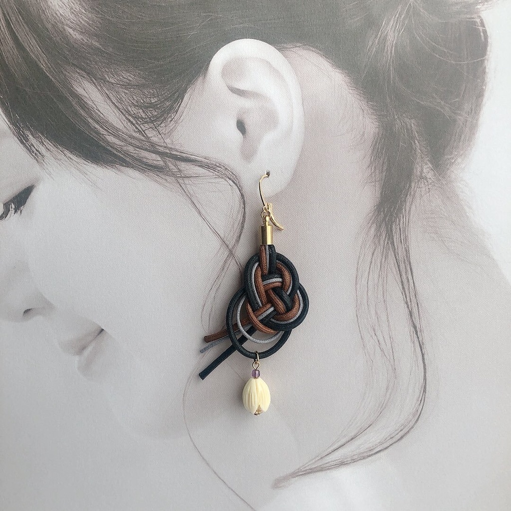 夢野幻太郎 すずらん通り ピアス/イヤリング