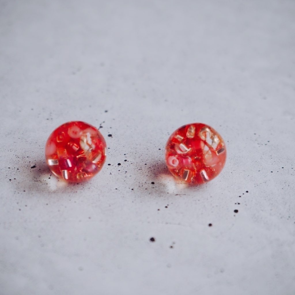 オリディビ ビーズひとつぶピアス/イヤリング