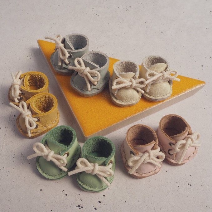 ちいさきもののくつ 12cm 202303