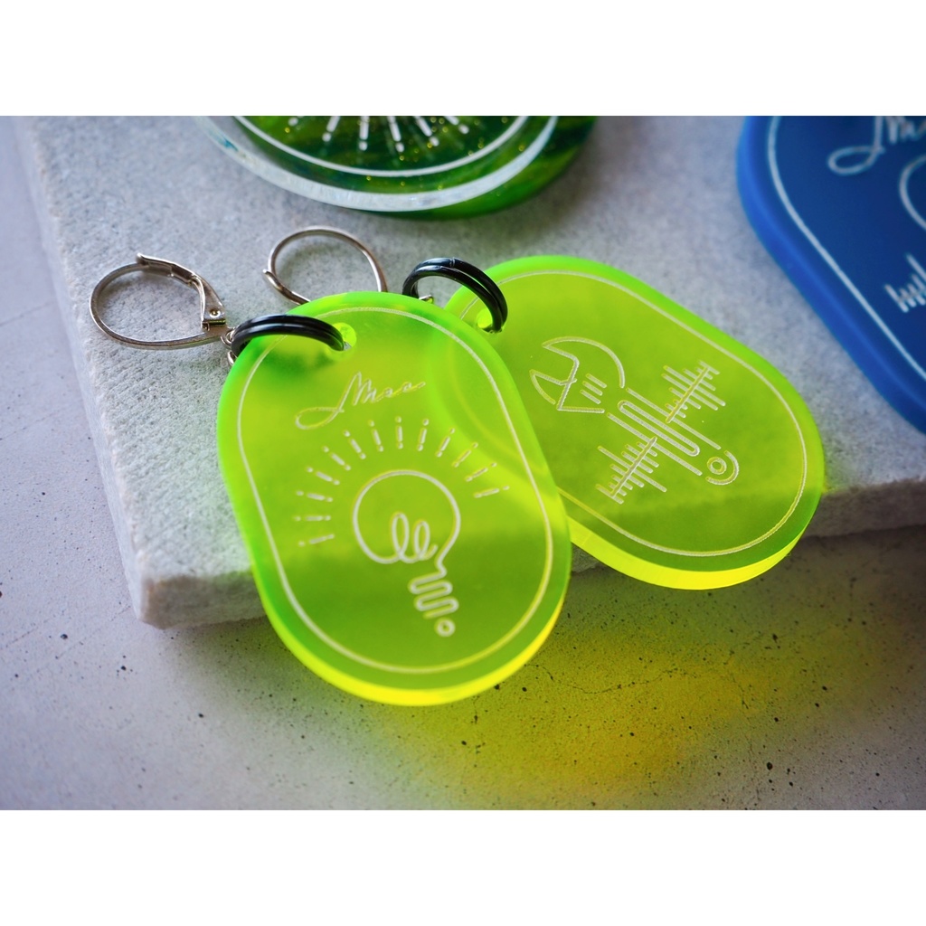 MECHATU-A アクリルピアス/イヤリング【非公式】