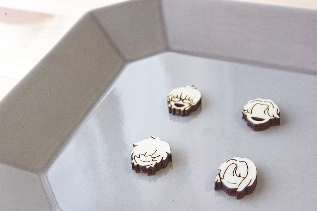 木製耳飾り - 桑名江・松井江・豊前江・篭手切江