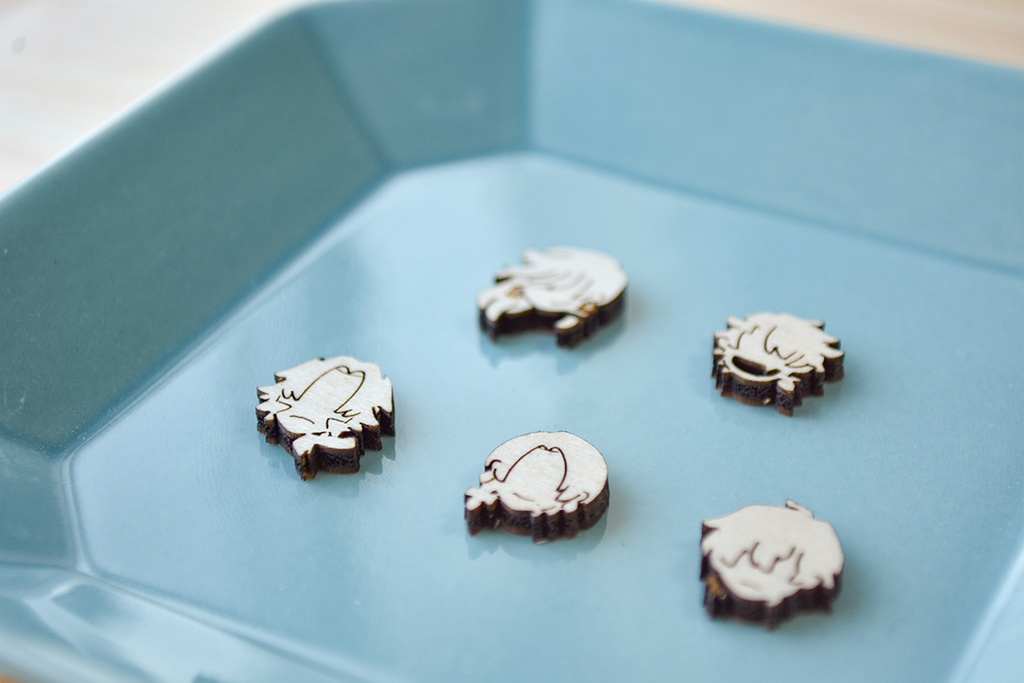 木製耳飾り - 蜻蛉切・加州清光・大倶利伽羅・和泉守兼定・陸奥守吉行