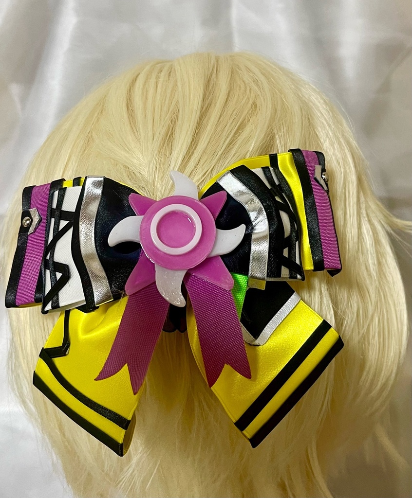 【再販なし】💚Twink🩷TRIP衣装イメージペンラリボン&バッグチャーム&バレッタ💚