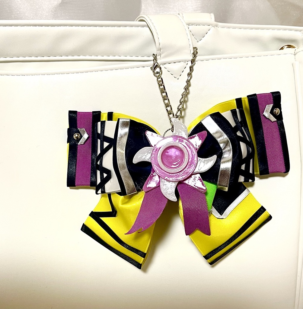 【再販なし】💚Twink🩷TRIP衣装イメージペンラリボン&バッグチャーム&バレッタ💚