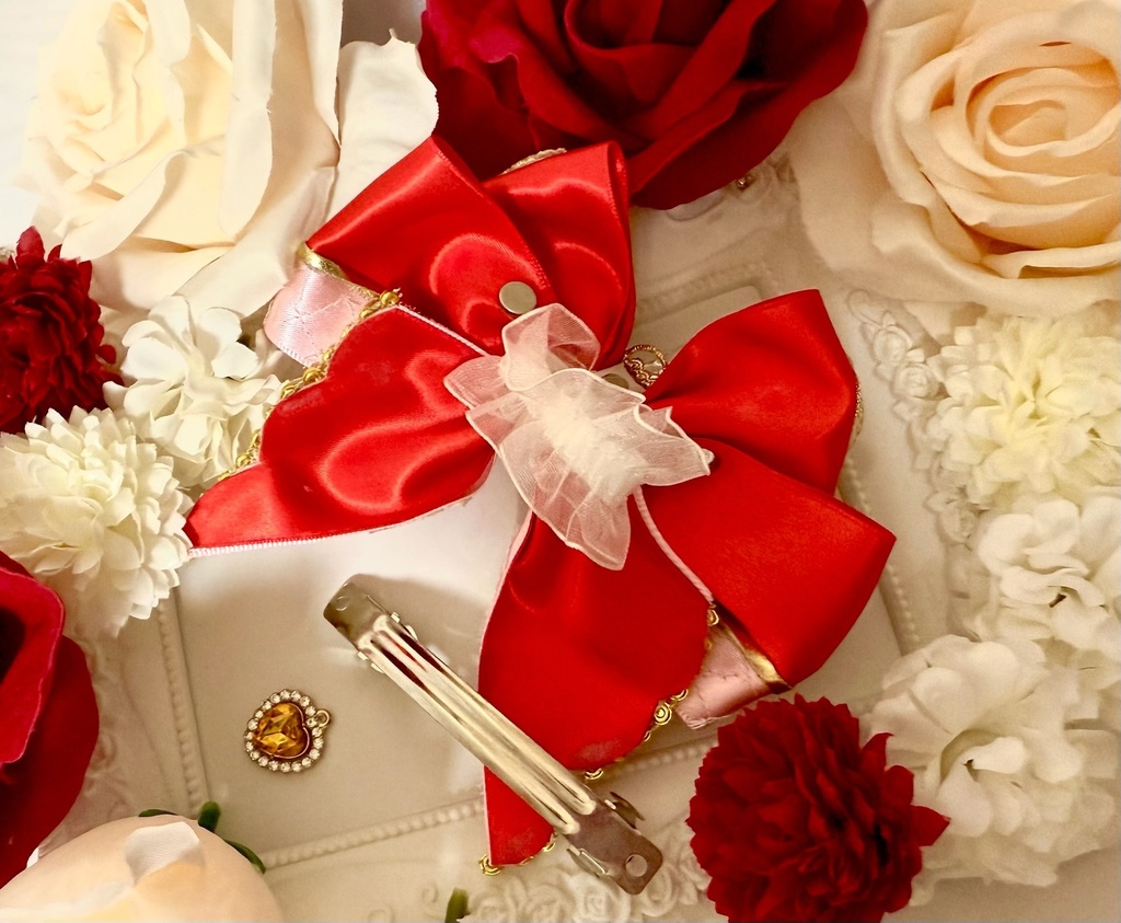 ⚔️❤️ Knights Heart Collector 『ラブコレクター』衣装モチーフ❤️⚔️ ”ペンラリボン*バレッタにもなる” リボンチャーム🎀✨